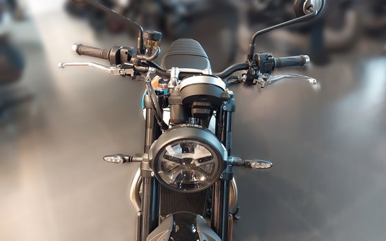 Neufahrzeug Triumph Speed Twin 900 - Bild 9