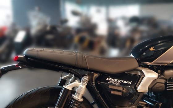 Neufahrzeug Triumph Speed Twin 900 - Bild 11