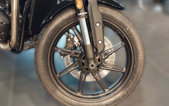 Neufahrzeug Triumph Speed Twin 900 - Bild 9