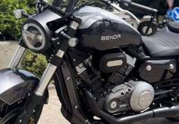 Neumotorrad Benda Rock 125