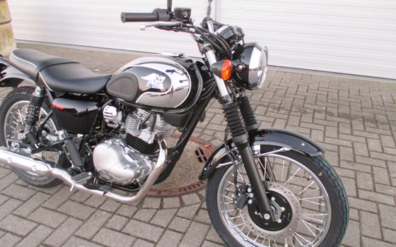 Neufahrzeug Kawasaki W230 - Bild 6