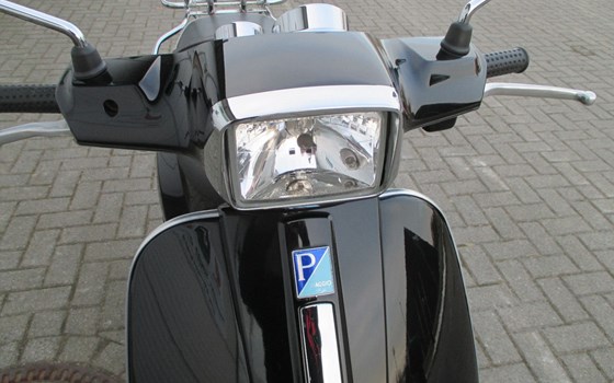 Gebrauchtmotorrad Vespa LX 125 S - Bild 7