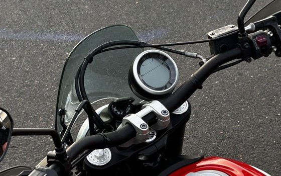 Gebrauchtmotorrad Ducati Scrambler Full Throttle - Bild 5