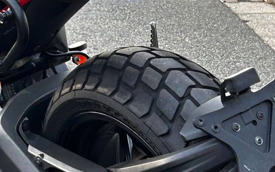 Gebrauchtmotorrad Ducati Scrambler Full Throttle - Bild 6