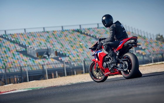 Gebrauchtmotorrad Honda CBR600RR - Bild 8