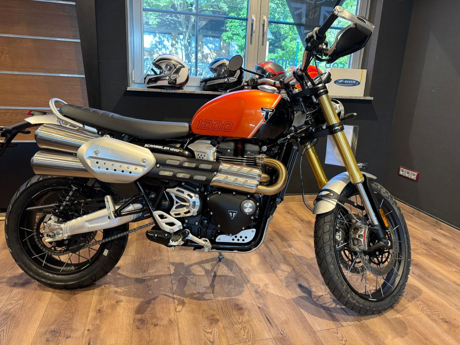 Triumph Scrambler 1200 XE