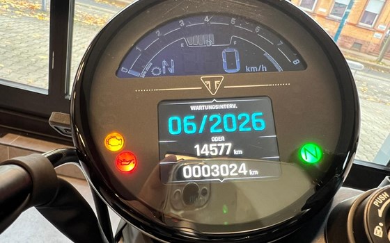 Gebrauchtmotorrad Triumph Speed Twin 900 - Bild 19