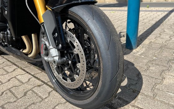 Gebrauchtmotorrad Triumph Speed Triple 1200 RS - Bild 6