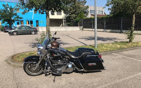 Gebrauchtmotorrad Harley-Davidson Road King Police FLHP - Bild 4