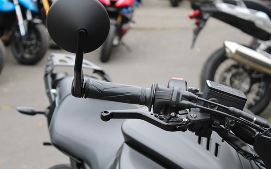 Gebrauchtmotorrad Yamaha MT-10 - Bild 11