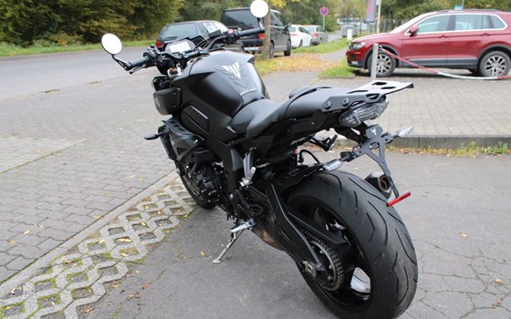 Gebrauchtmotorrad Yamaha MT-10 - Bild 3