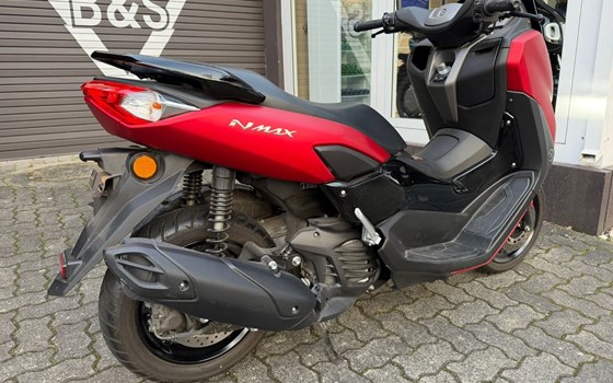 Gebrauchtmotorrad Yamaha NMAX 125 - Bild 11