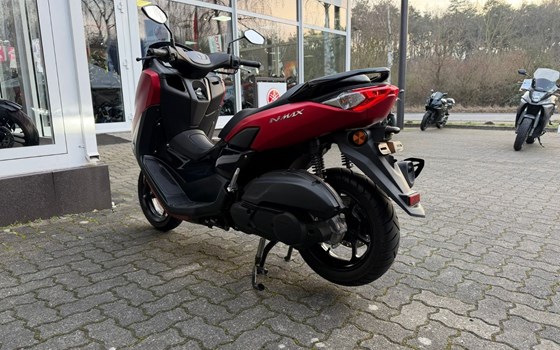 Gebrauchtmotorrad Yamaha NMAX 125 - Bild 5