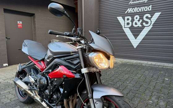 Gebrauchtmotorrad Triumph Street Triple 675 R - Bild 15