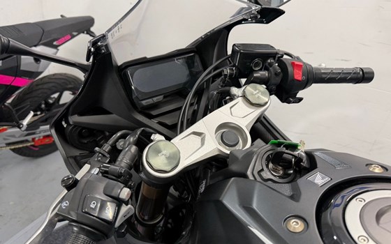 Gebrauchtmotorrad Honda CBR 650F - Bild 3