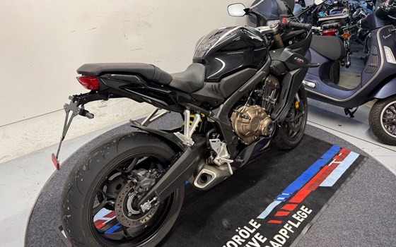 Gebrauchtmotorrad Honda CBR 650F - Bild 8