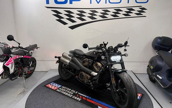 Gebrauchtmotorrad Harley-Davidson Sportster S - Bild 1