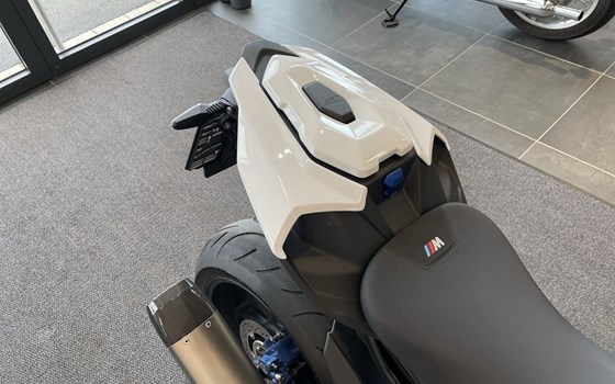 Gebrauchtmotorrad BMW M 1000 R - Bild 12