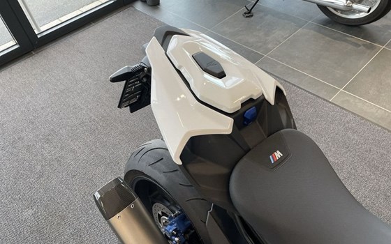 Gebrauchtmotorrad BMW M 1000 R - Bild 13