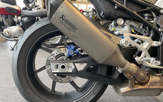 Gebrauchtmotorrad BMW M 1000 R - Bild 9