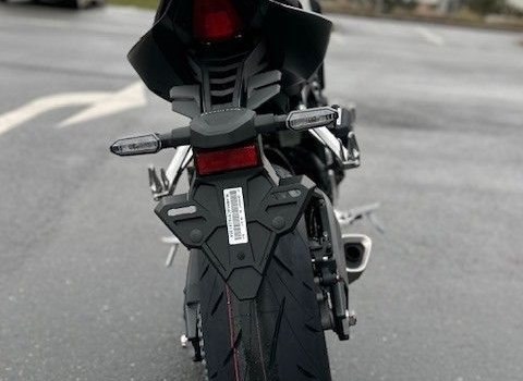 Gebrauchtmotorrad Honda CB650R E-Clutch - Bild 5