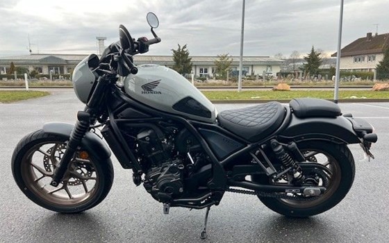 Gebrauchtmotorrad Honda CMX1100 Rebel SE - Bild 2