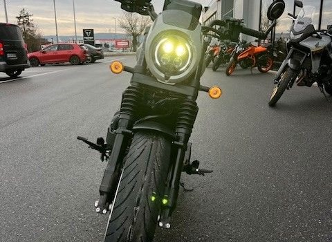 Gebrauchtmotorrad Honda CMX1100 Rebel SE - Bild 4