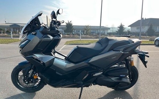 Gebrauchtmotorrad Honda ADV350 - Bild 2