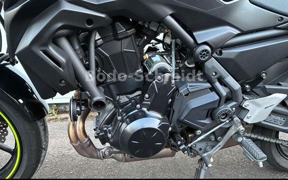 Gebrauchtmotorrad Kawasaki Z650 - Bild 11