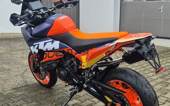 Neufahrzeug KTM 890 SMT - Bild 4