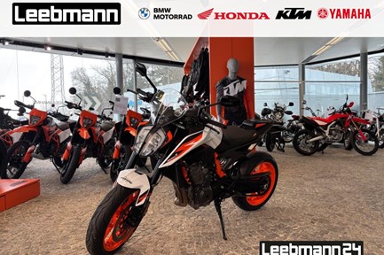KTM 890 Duke R