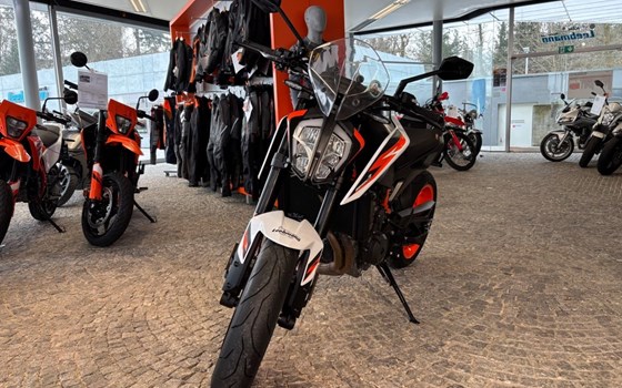 Gebrauchtmotorrad KTM 890 Duke R - Bild 6