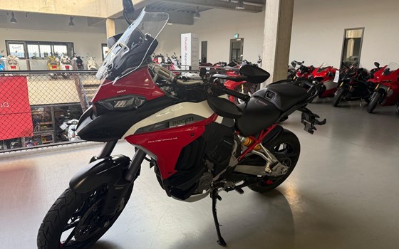 Gebrauchtmotorrad Ducati Multistrada V4 S Sport - Bild 3
