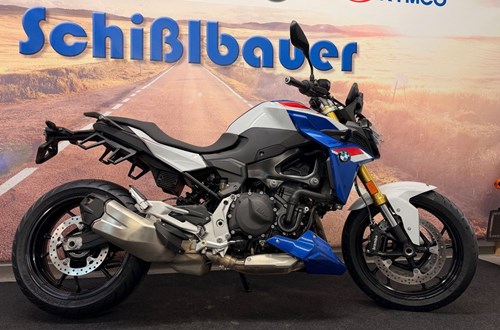 BMW F 900 R