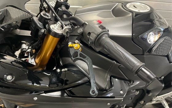 Gebrauchtmotorrad Yamaha R1 - Bild 9