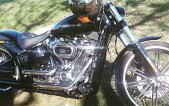 Gebrauchtmotorrad Harley-Davidson Softail Breakout 114 FXBRS - Bild 3