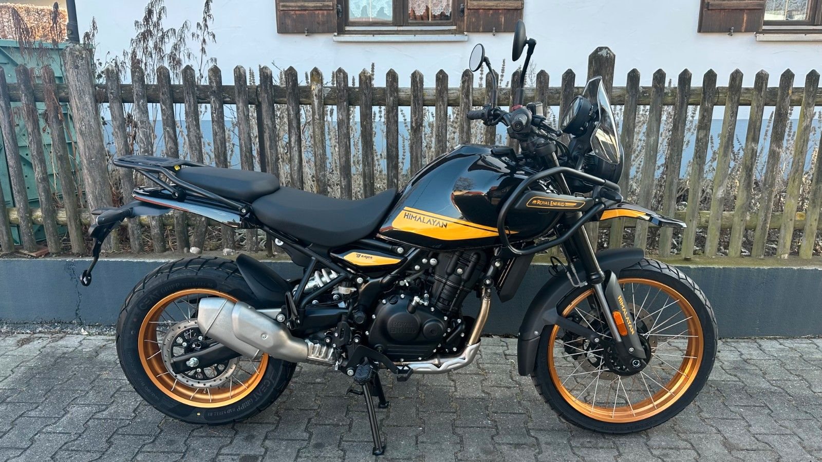 Royal Enfield Himalayan 450