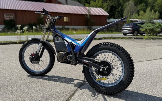 Neufahrzeug Electric Motion EPURE FACTOR-E 2.5 - Bild 2