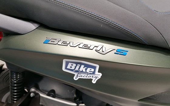 Gebrauchtmotorrad Piaggio Beverly 310 S - Bild 3