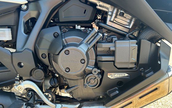 Gebrauchtmotorrad Honda NT1100 DCT - Bild 3