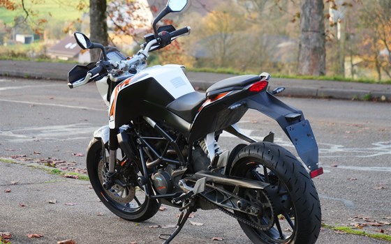 Gebrauchtmotorrad KTM 125 Duke - Bild 7