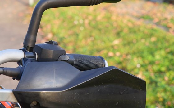 Gebrauchtmotorrad KTM 125 Duke - Bild 9