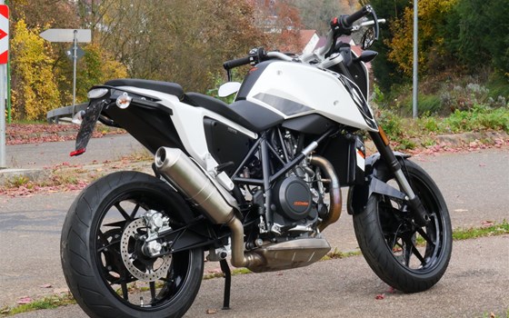 Gebrauchtmotorrad KTM 690 Duke - Bild 2