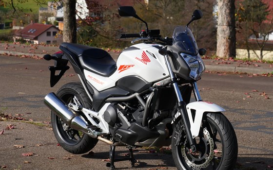 Gebrauchtmotorrad Honda NC700S - Bild 3