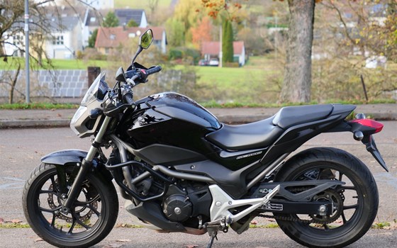 Gebrauchtmotorrad Honda NC700S - Bild 5