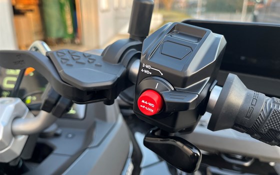 Neufahrzeug Goes TERROX 1000 Touring ABS - Bild 13