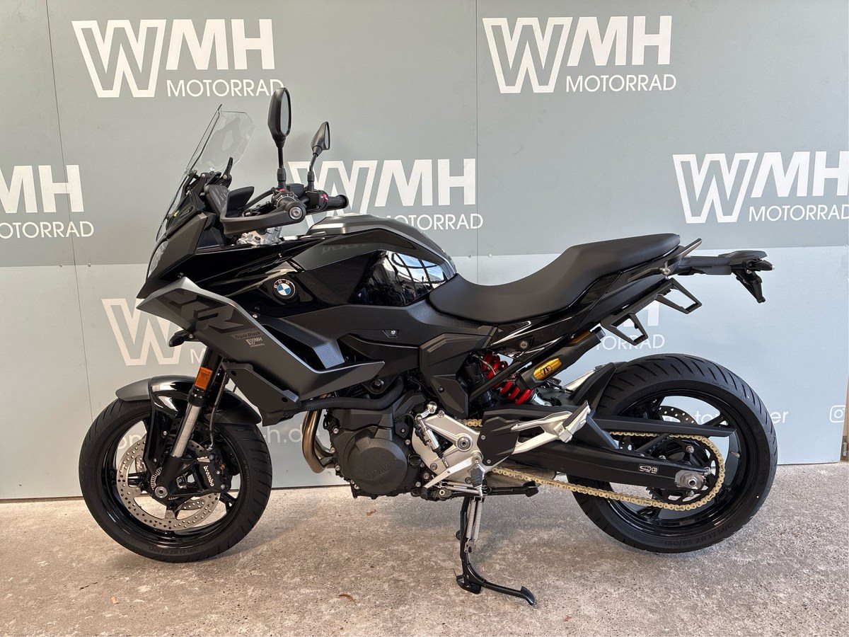 BMW F 900 XR