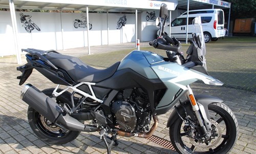 Suzuki V-Strom 800