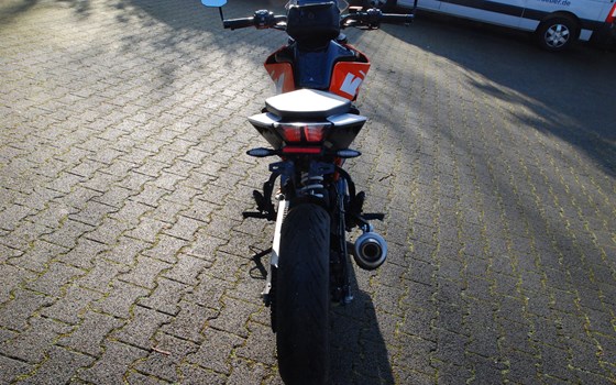 Gebrauchtmotorrad KTM 125 Duke - Bild 12