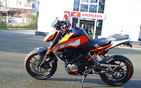 Gebrauchtmotorrad KTM 125 Duke - Bild 7